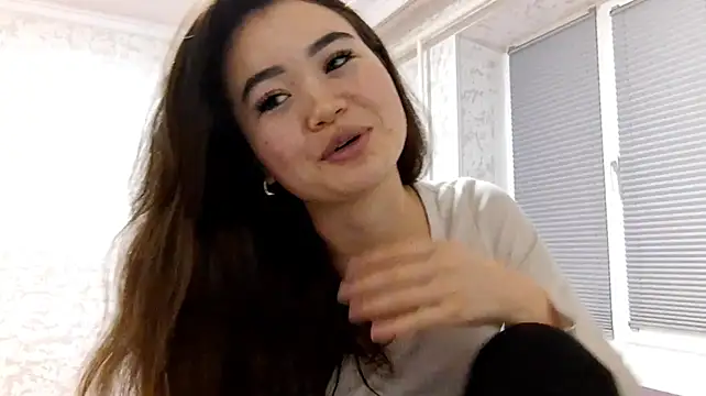 PauletteFurtak - Bite my lips close for u