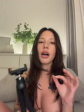 BellaGiaxx - orgasm + 5 min control last tipper