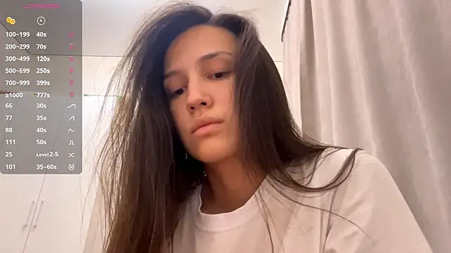 GildaCode - FLASH MY UNDERBOOBS