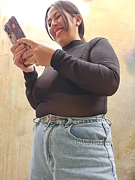 JustSamantha_ - play with my tits