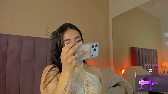 Megan_Thompsonn - bLOWJOB ONE DILDO 🥵😈