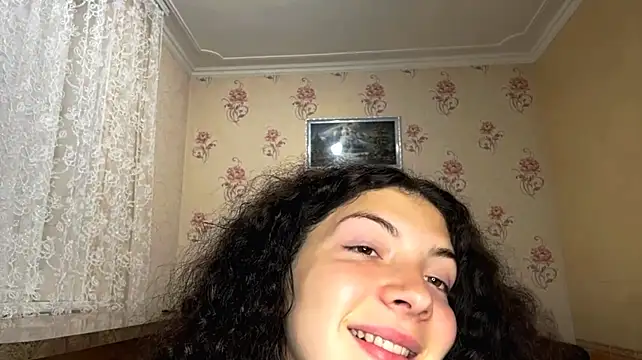 MargyClingingsmith - I will give u my Smile : 3 💓