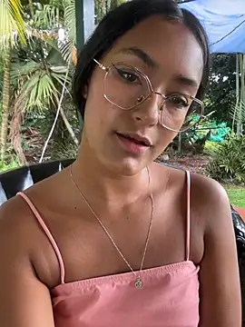 SaraZuletaa - Play with my pussy💦💦