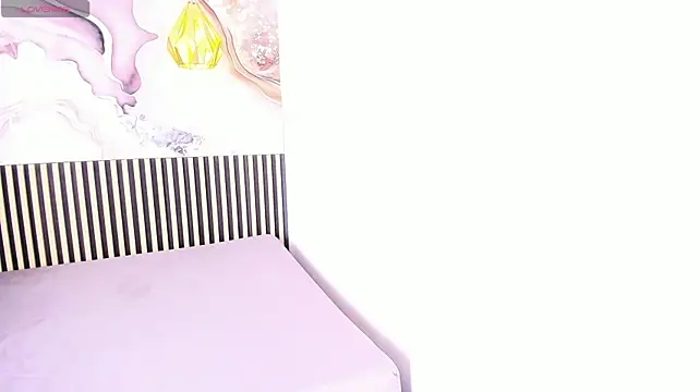 AlessandraLeroy1 - Domi 5min