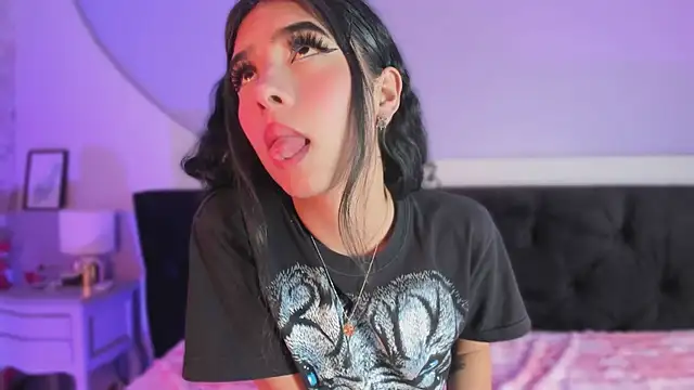 Peytonn_Monroe