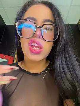 TopDollXXX - FINGER PUSSY CLOSE UP 🤤💦👉🏼