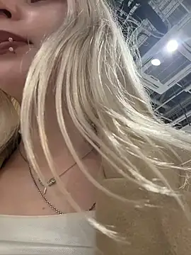 AngelinaTous - Finger sucking +nipple pinching 😉