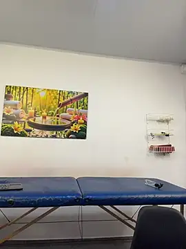 Kinky-Spa - 2 FINGER IN MY ASS 🍑