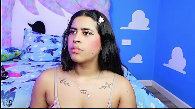 Miss___anya - ruin my make-up with too lots saliva