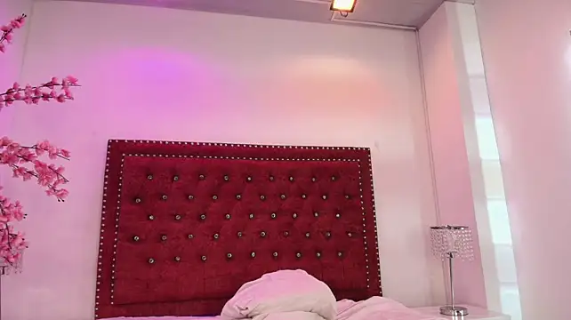 Daphne_glas - SEXY STRIPTISE🤭💦🎀🥵