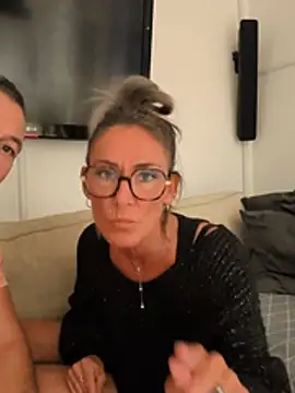Carlamouetteofficial