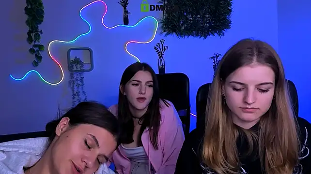 Lisa_dark_ - slap ass