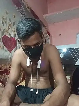 Hot_Indiancpl