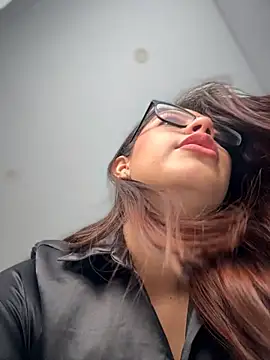 Saracalderon - FUCK MY PUSSY DOGGY 😈😈🔥🔥