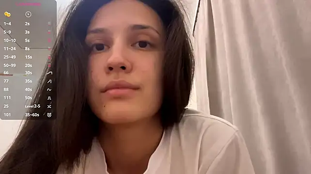 GildaCode - FLASH MY UNDERBOOBS