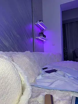 _JessyRey_ - Tease my boobies 🥵😈