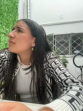 LilyRossi_ - Show tits