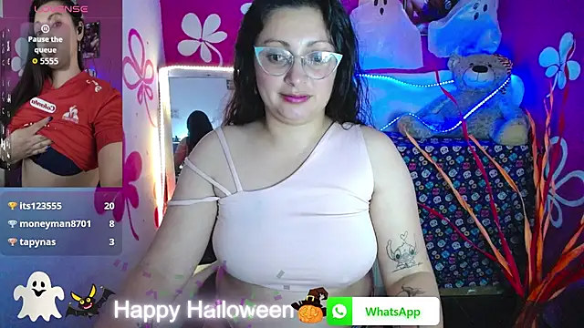 aivana_hot