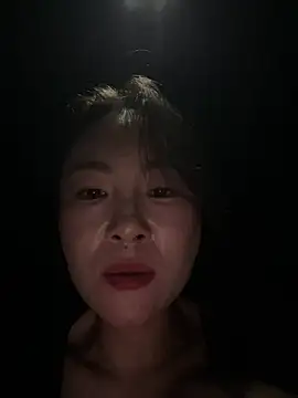 Eva10069 - 🎙️KTV大厅拉尿