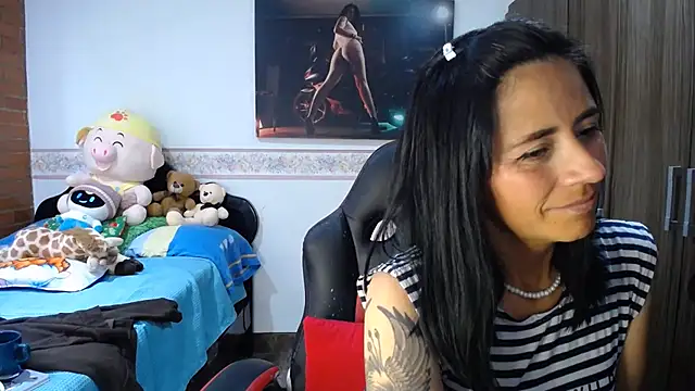 sharoon_cheerry