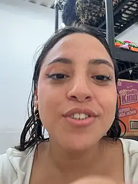 MeggyMae_