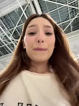 LilluKatten - SLIDE A FINGER IN PUSSY AND PLAY 💦