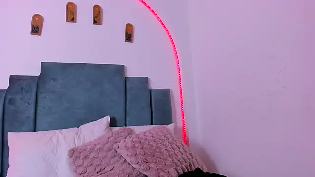Pamela_scott069
