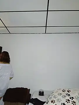 CurlyDoll_11 - Stand Up and sexy dance