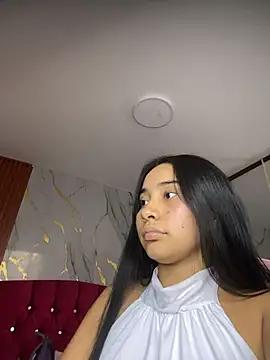 Maliha_ec - flash pussy