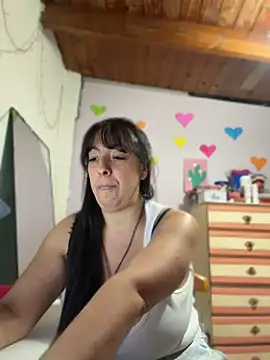 Sofyalone_ - 🚨CONTROL TOY 3 min + SHOW BOOBS🚨