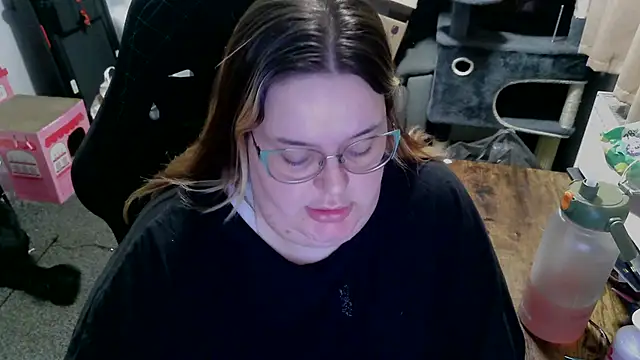 BBW-QUEENIE - ALL TIPPERS GET A CONTROL LINK EACH
