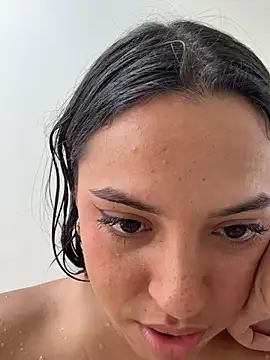 MeggyMae_