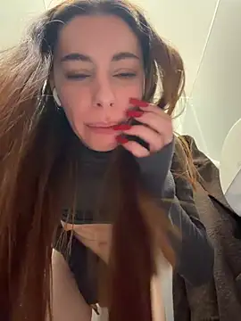 AmelieCrystal - show you my titties >_<