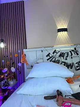 AvyMilton - machine now+ sloppy bj