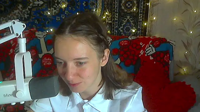 Babychloeshow - Strip to sexy lin for 5 min! 🎒⏱️