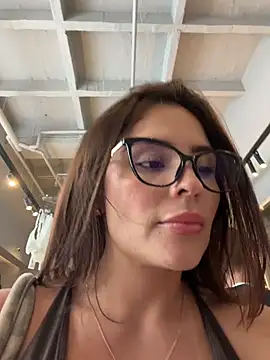 SofiaGomez444 - Turn me on 😏😈😍