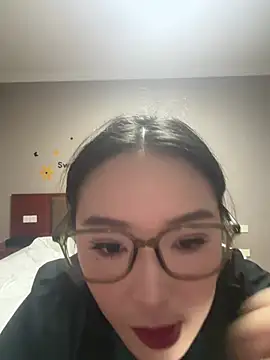 YaYa-168 - 新号开播，收藏到五万，公开私秀。。。