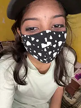 Nidhi747 - Face Reaveall ❤️👀