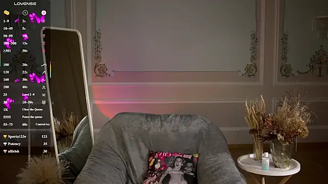 Eva_Golden - make my booty red with good spanks!