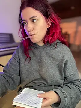 NikkiNix - Do you want my ass in your face?