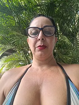 Regina475 - Lusch In the ass.
