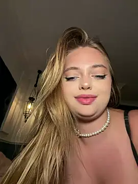 DanySteysi - FINGERING PUSSY+SQUIRT+VIDEO FOR LASTTIP