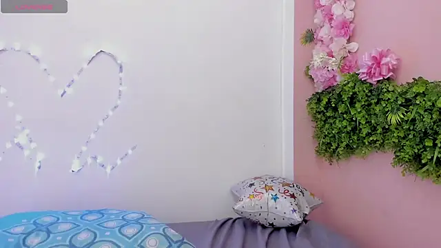 Mikasa_Horny - fill a glass with milk, milk pussy+drink