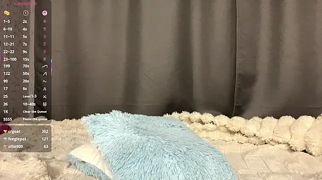 MargyDejong - put 2 fingers inside my pussy