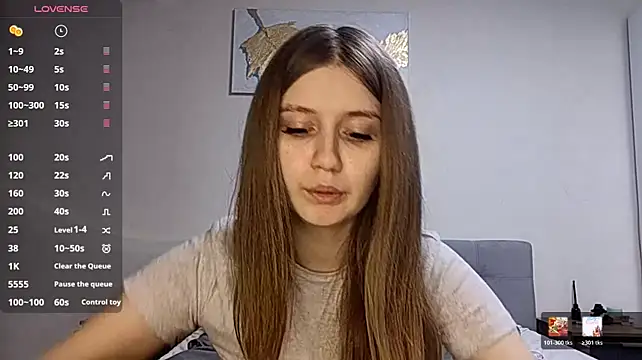 DanicaMazon -  A sweet smile + kiss<3