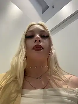 AngelinaTous