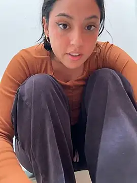 MeggyMae_