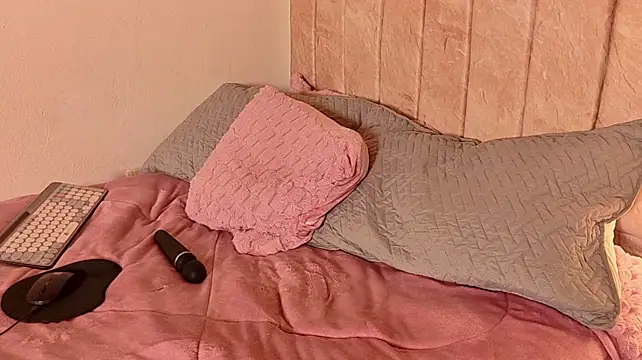 NathySweet_ - run the ice slowly on your body