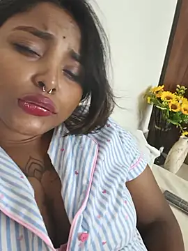 OpposedLoom - Lick my juicy pussy👅