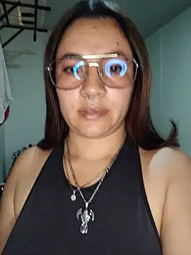 Samm_curvy - Show tits